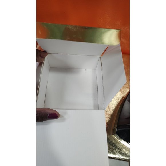 Vintage NOS Chanel NO. 5 Body Powder - Picture 2 of 16